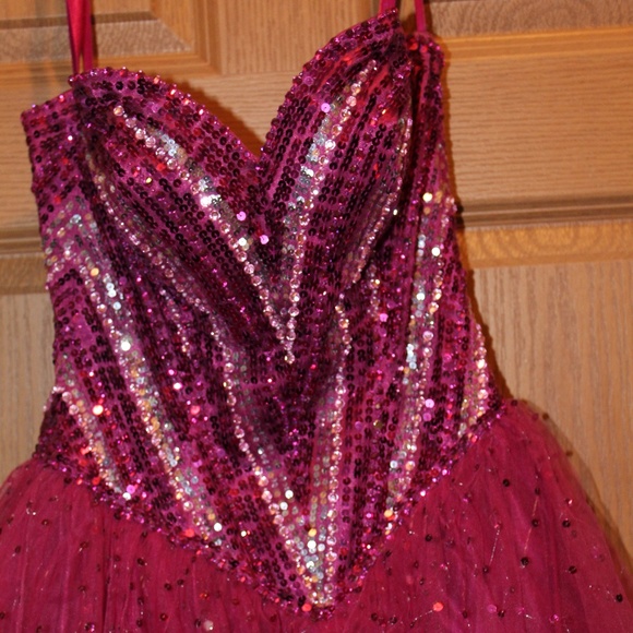 💲Sale💲❤️EXCLUSIVE BY MORI LEE BALLROOM GOWN❤️HP - Picture 4 of 8